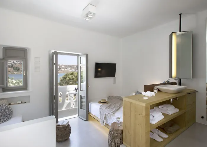 Dreambox Ornos (Mykonos)