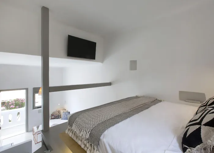 Dreambox Mykonos And Mini