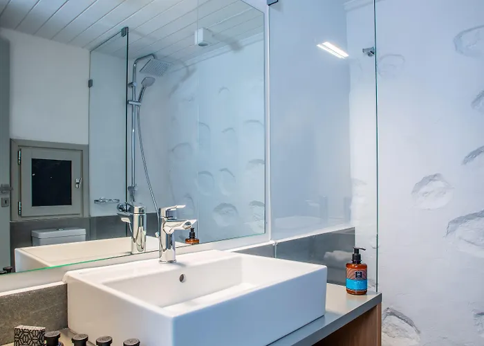 Dreambox Mykonos And Mini Hotel 3*