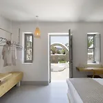 מלון Dreambox Mykonos And Mini אורנוס
