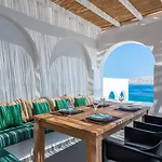מלון Dreambox Mykonos And Mini 3*