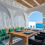 מלון Dreambox Mykonos And Mini 3*