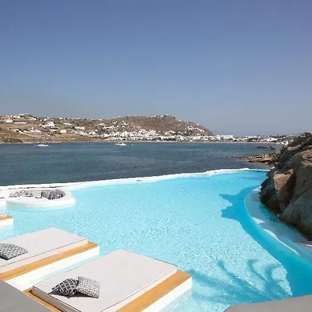 ホテル Dreambox Mykonos And Mini オルノス