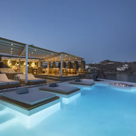 Dreambox Mykonos Suites&mini 3*
