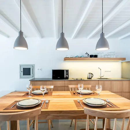 Dreambox Ornos (Mykonos)