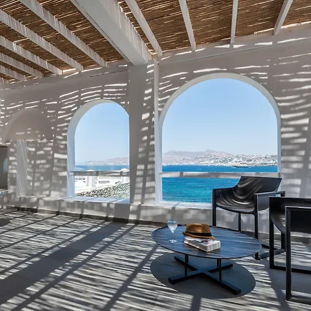 Dreambox Mykonos Suites&mini Hotel 3*