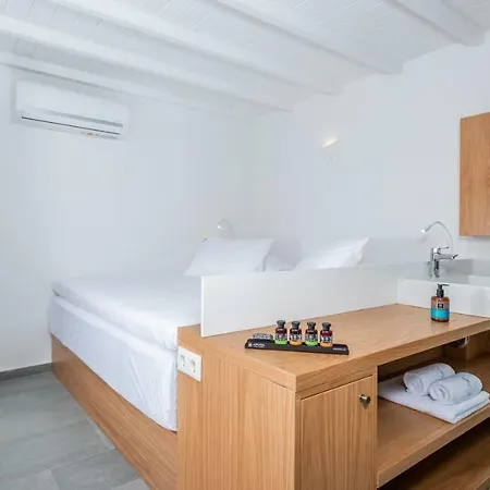 Dreambox Mykonos And Mini 酒店