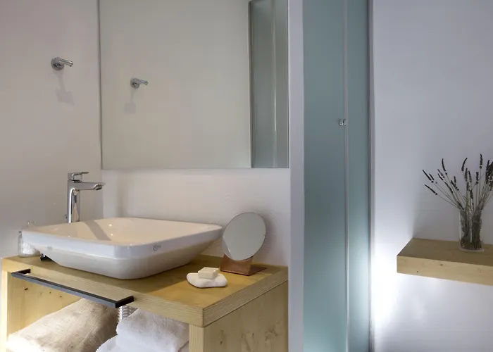 Dreambox Mykonos Suites&mini 3*